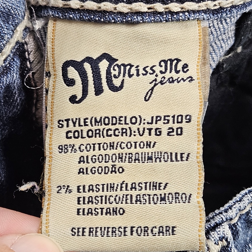 Miss Me Women's Boot Cut Jeans Size 27 Medium Wash Distressed Fleur De Lis READ - Picture 12 of 13